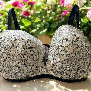 NEW 34DDD Victoria’s Secret Dream Angels Lace Lined Demi Bra NWOT